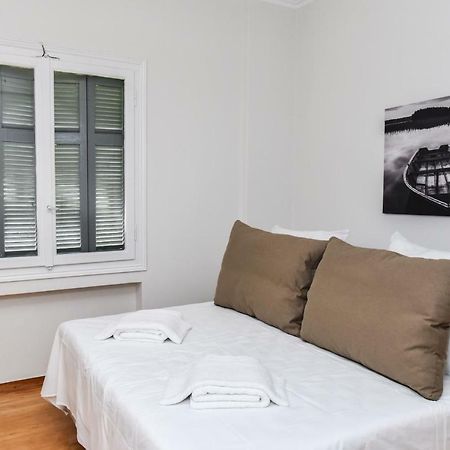 Warm Apartment At Exarchia 1 Bed 2 Pers Athen Exterior foto