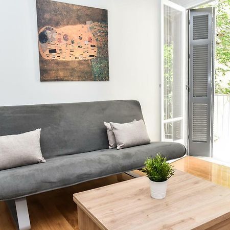 Warm Apartment At Exarchia 1 Bed 2 Pers Athen Exterior foto
