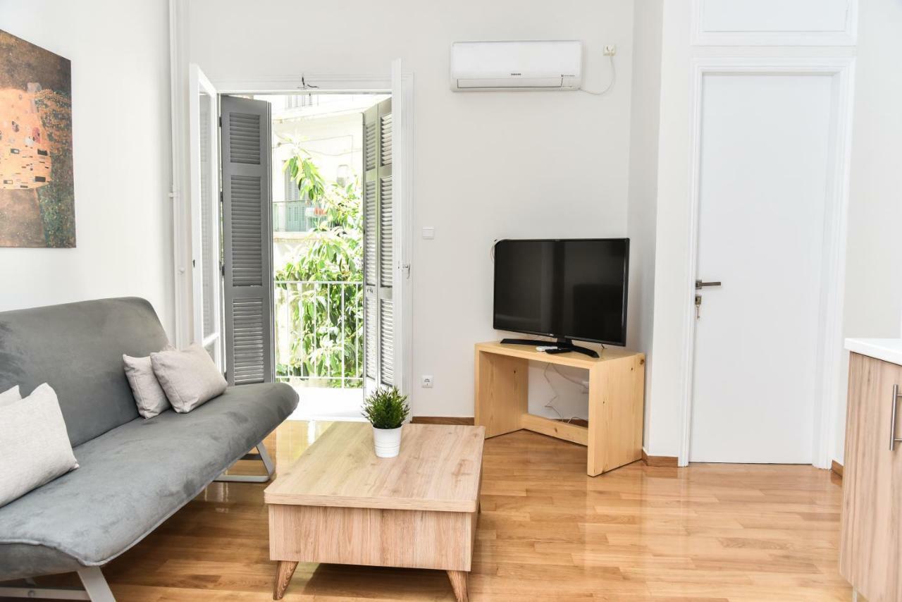 Warm Apartment At Exarchia 1 Bed 2 Pers Athen Exterior foto